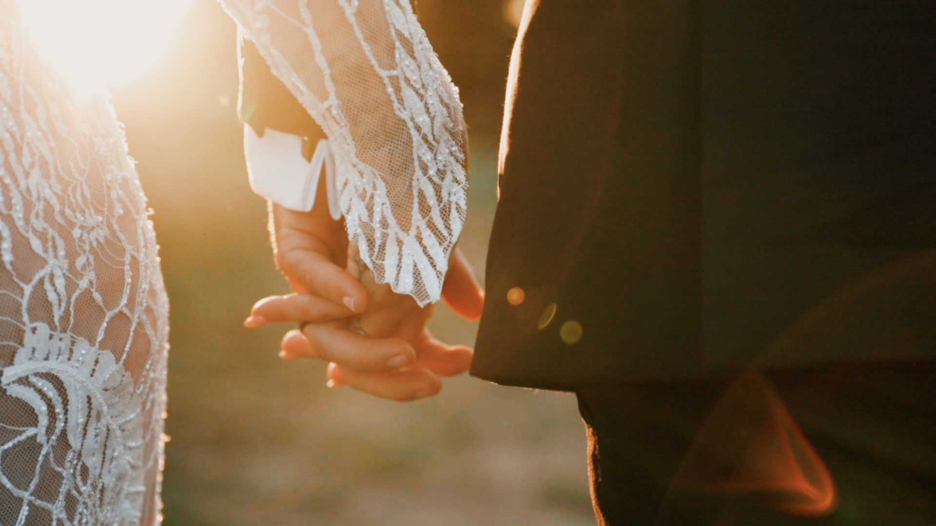 Ashlee & Jason's Wedding at Bendooley Estate, Berrima