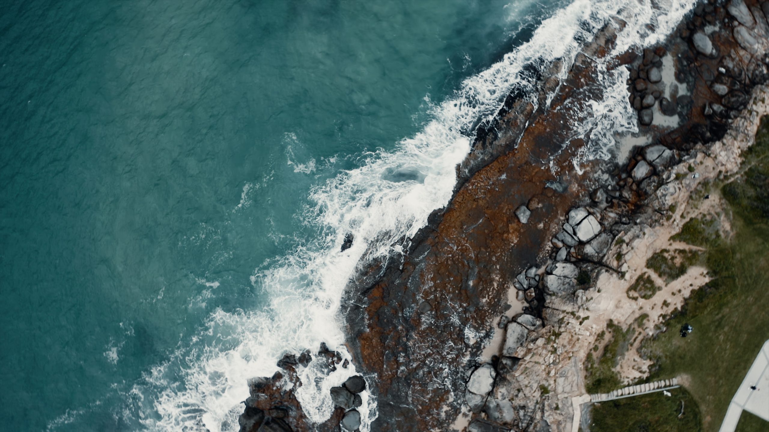 top-down shot of a beach – aerial cinematography - DJI Mavic Pro 2